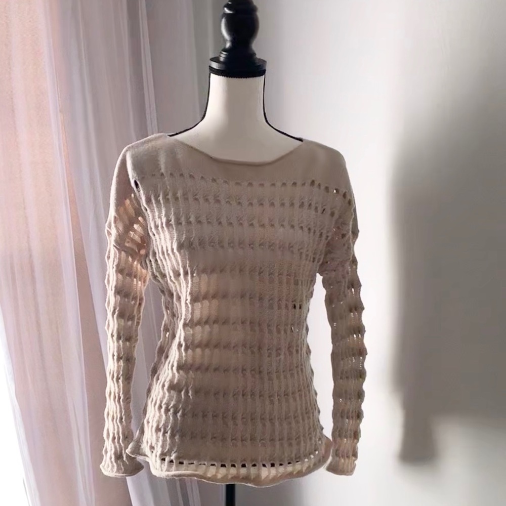 DIANE VON FURSTENBERG HOLE SWEATER SIZE M L - Picture 1 of 12